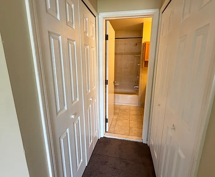 15246 Ashley Ct — Photo 10