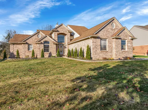 2481 River Woods Dr N, Canton, MI 48188