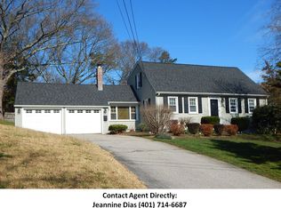 65 Saxony Dr, Warwick, RI 02886