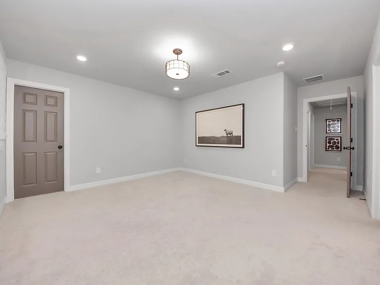108 Summer Pool Ct — Photo 35