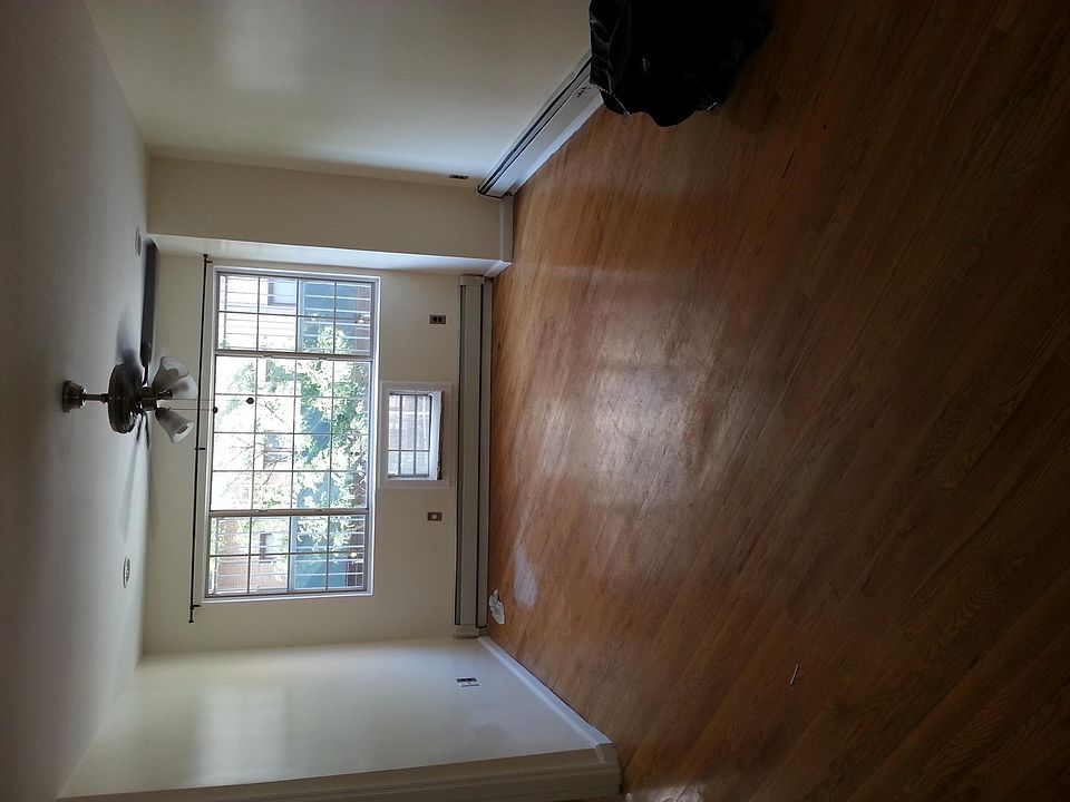 2nd image of 661 E 236th St #3