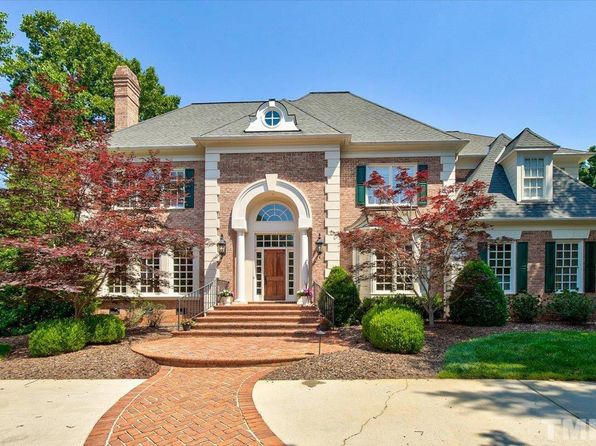 Greensboro NC Luxury Homes For Sale - 672 Homes | Zillow