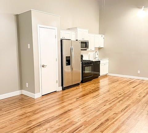 4th image of 301 Bradley St APT B2