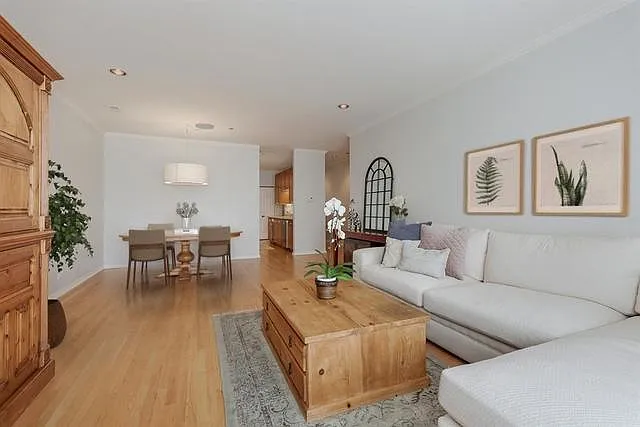 2 bed, 1450 sqft, $4,950 — Photo 3