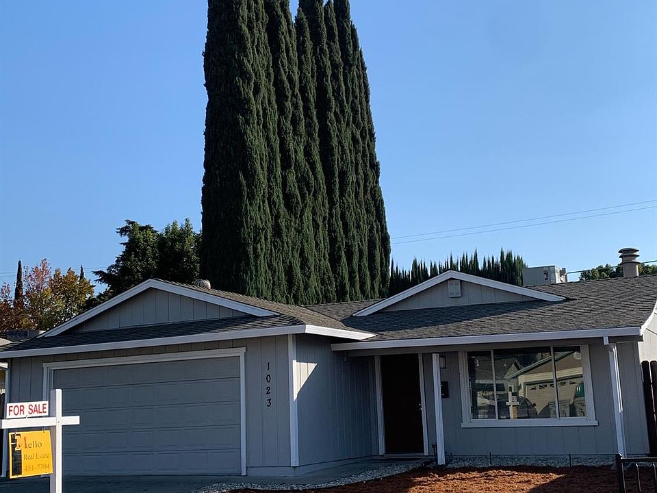 1st image of 1023 Carrie St