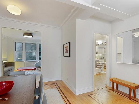 4th image of 2280 Broadway #8G