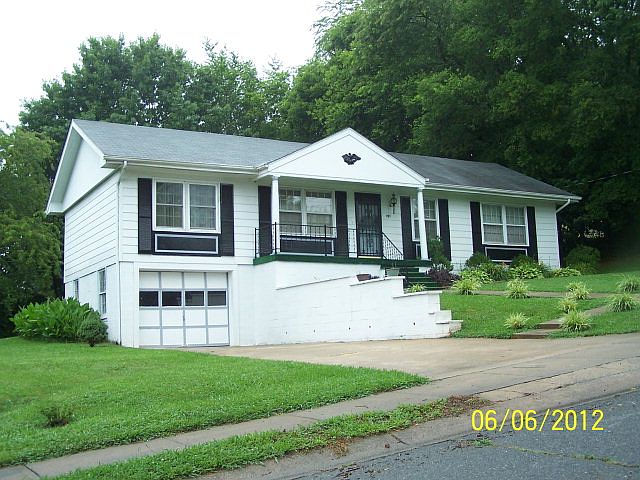1st image of 1121 Odell St
