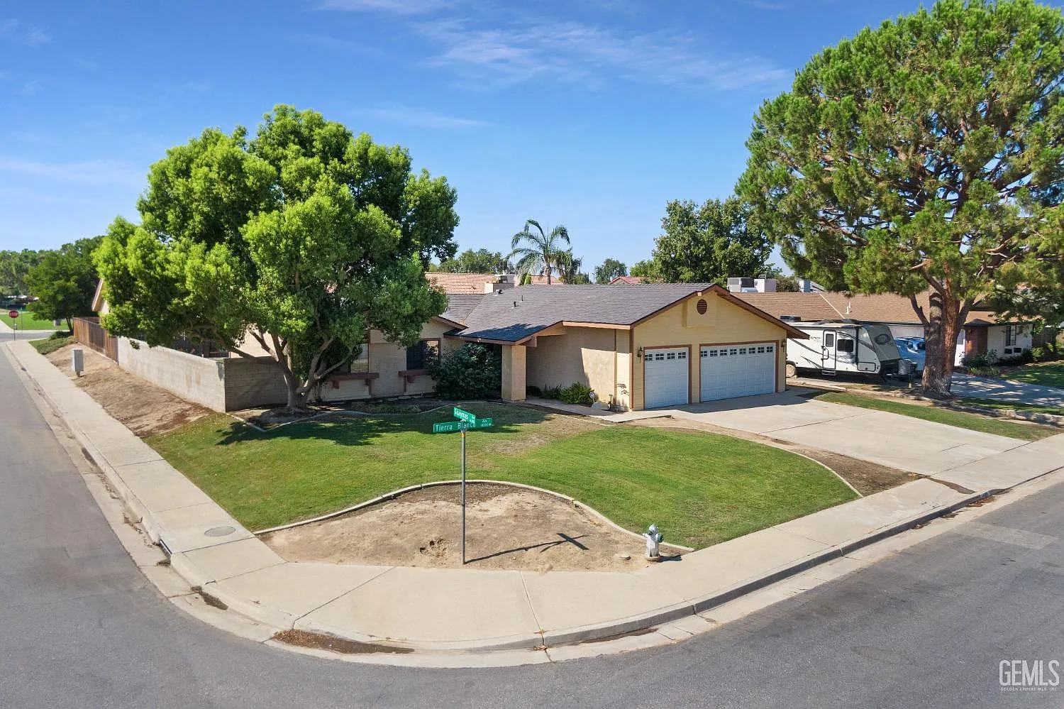 14001 Tierra Blanca Ave photo 1