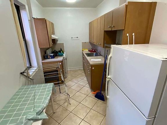 4th image of 34-30 81st St #5