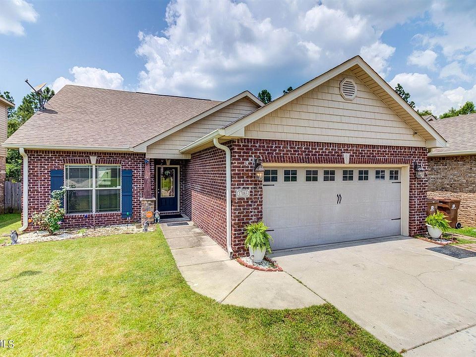 1st image of 17083 Palm Ridge Dr
