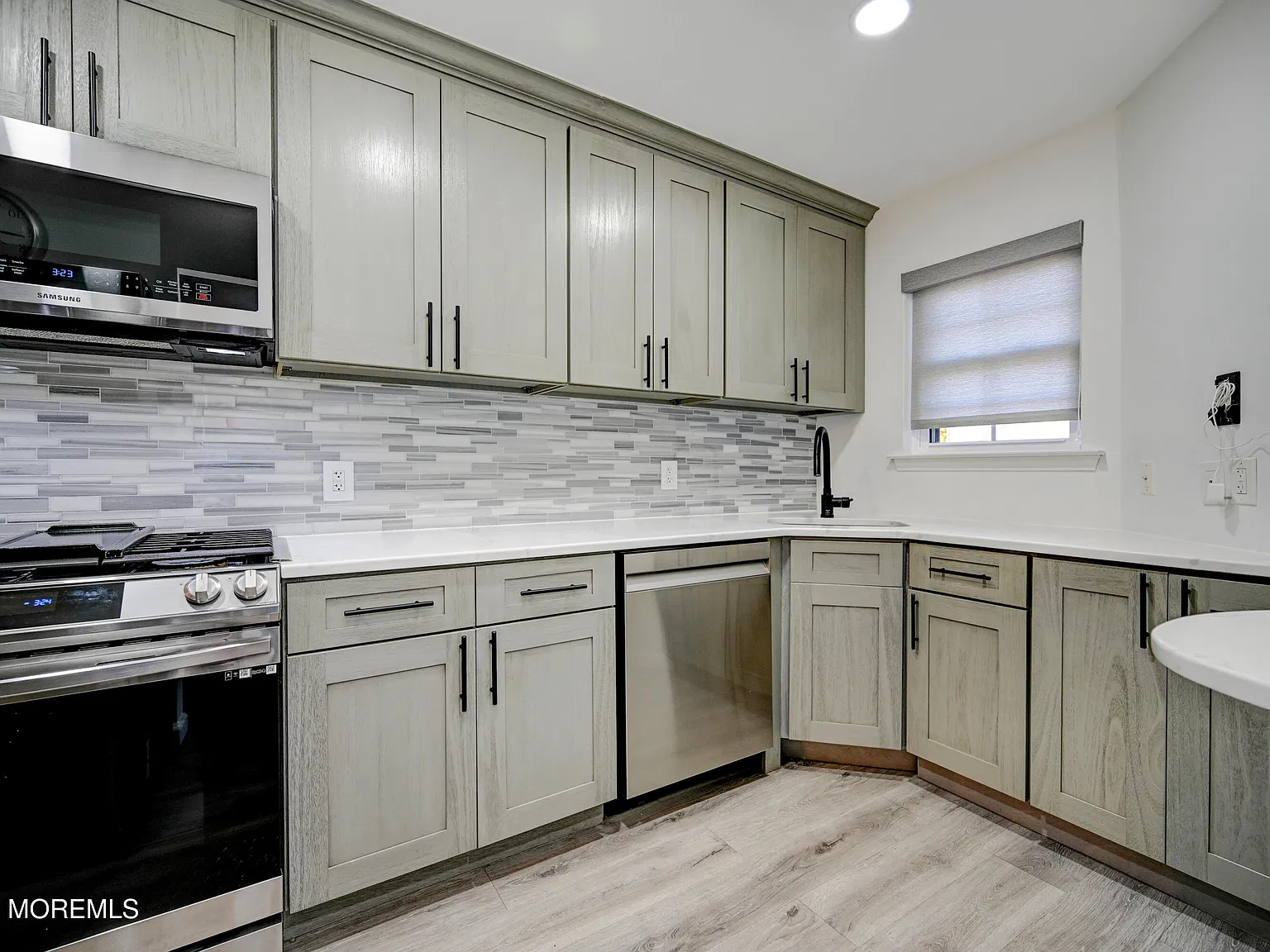 3 bed, 2.5 bath, 1534 sqft, $3,450 — Photo 3