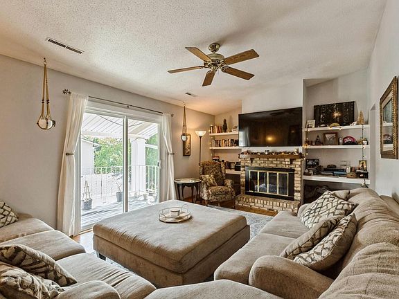 4th image of 4055 31st St APT 3C