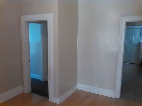 3rd image of 170 Lancaster St