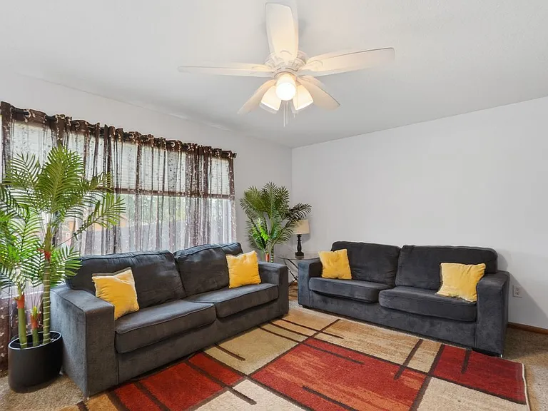 4803 NE Trilein Dr — Photo 20