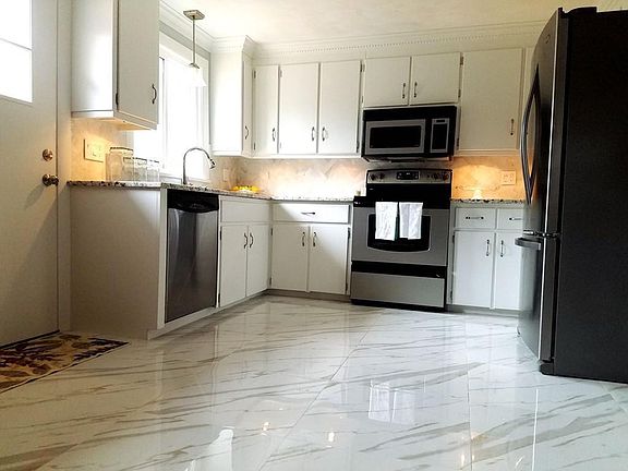 2nd image of 145 Blackstone St #0