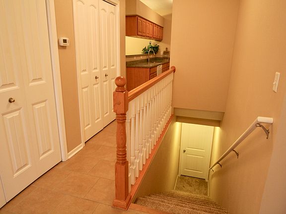 5th image of 11761 River Hills Pkwy #0