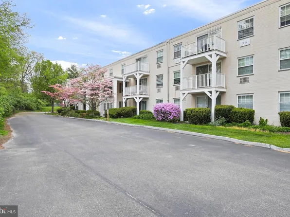 250 Ridge Pike APT 339, Lafayette Hill, PA 19444