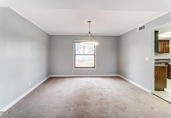5th image of 708 Beechwood Pl