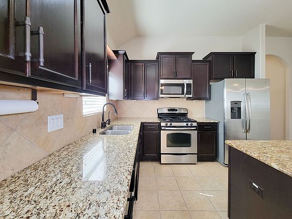 3rd image of 24130 Via Renata Dr