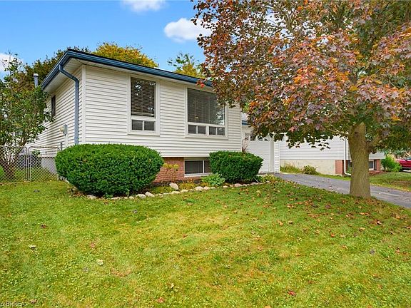 2nd image of 35 Scott Rd