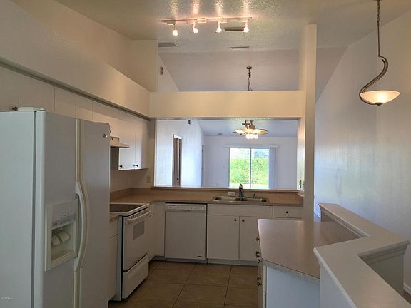 4th image of 1028 Grand Hickory Cir