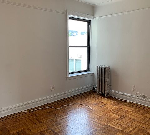 5th image of 3416 41st St