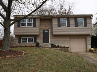 9872 Greenriver Dr, Cincinnati, OH 45231
