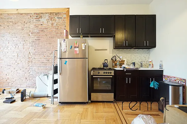 Rented by Rennit Inc. | media 4