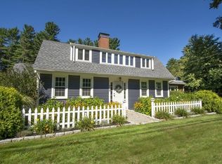 489 Center St, Pembroke, MA 02359