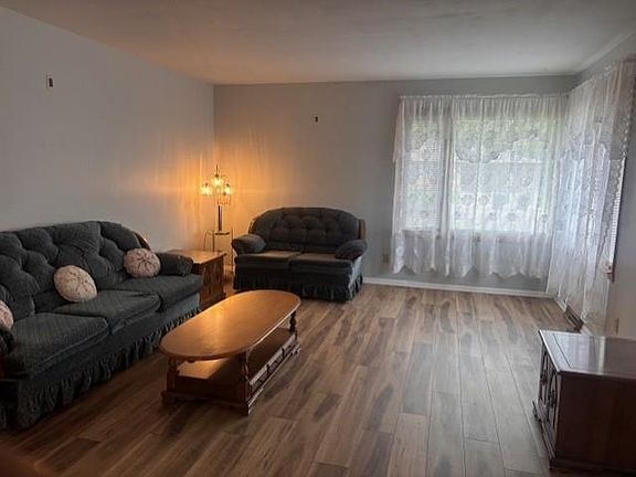 4th image of 1302 Campus Hills Blvd