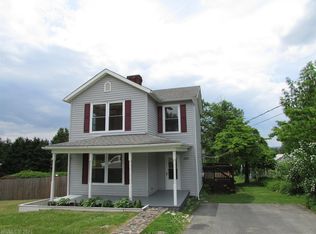 1005 4th St, Radford, VA 24141