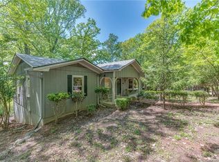 295 Upper Ridgeview Rd, Columbus, NC 28722