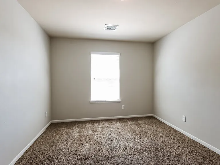 3355 Allington Ct — Photo 12