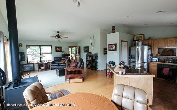 5th image of 156 Mount Terrace Dr