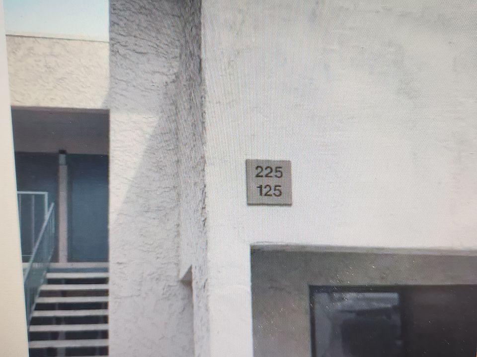 1st image of 1920 W Lindner Ave Unit 225