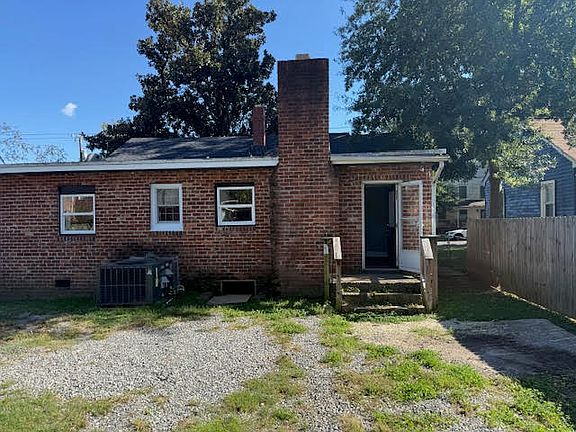 4th image of 1807 Dinwiddie Ave