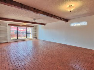 612 Griegos Rd NW, Albuquerque, NM 87107