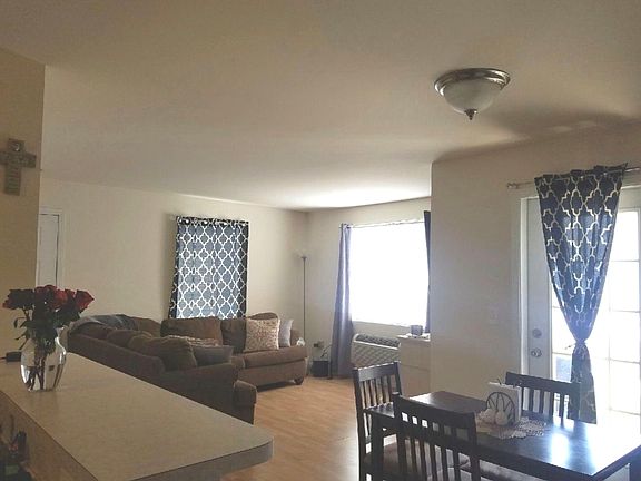 4th image of 2207 Silverstone Dr #2207