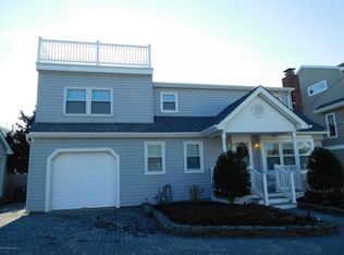 4 W Selfridge Ave, Brant Beach, NJ 08008