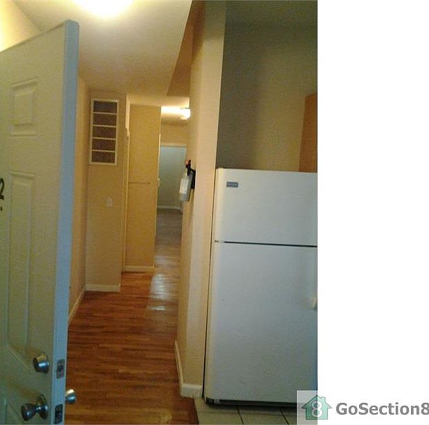 2nd image of 288 11th Ave