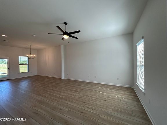 3rd image of 203 Brattle Ct