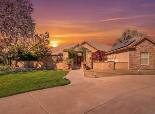 10749 Amerine Ln, Oakdale, CA 95361