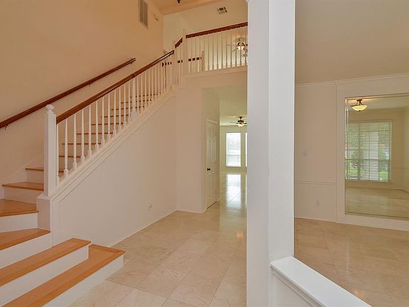 3rd image of 12435 Shady Downs Dr