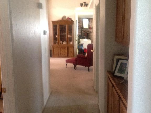 3rd image of 9760 Mesa St