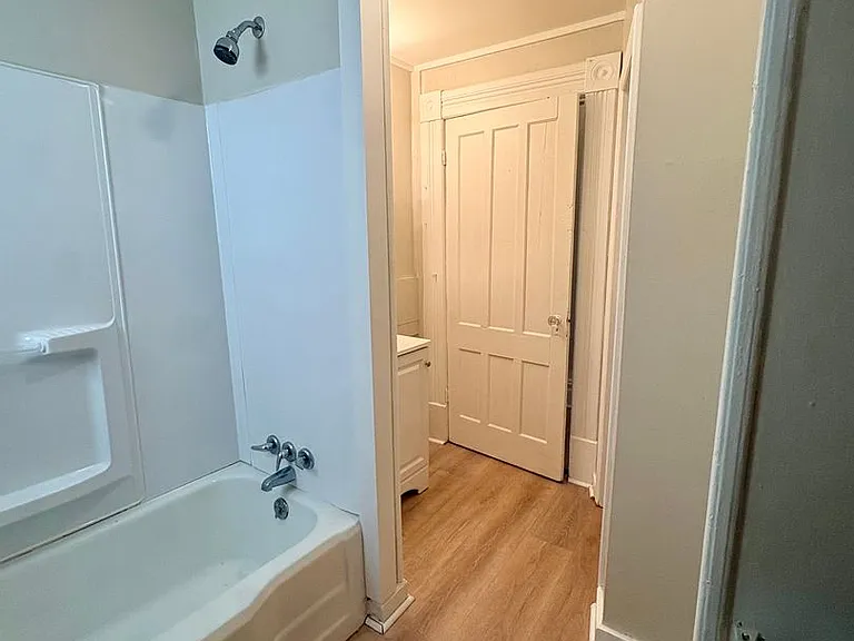 16 McElwain Ave — Photo 6