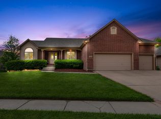 8415 W Meadow Pass, Wichita, KS 67205