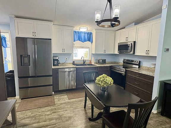 2nd image of 2237 Lakes Of Melbourne Dr #130
