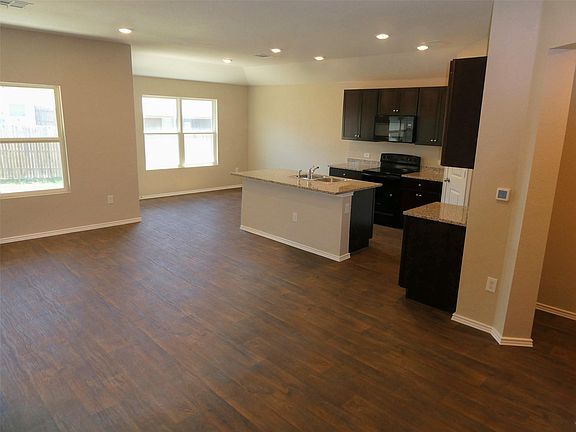 3rd image of 6009 Roderick Dr