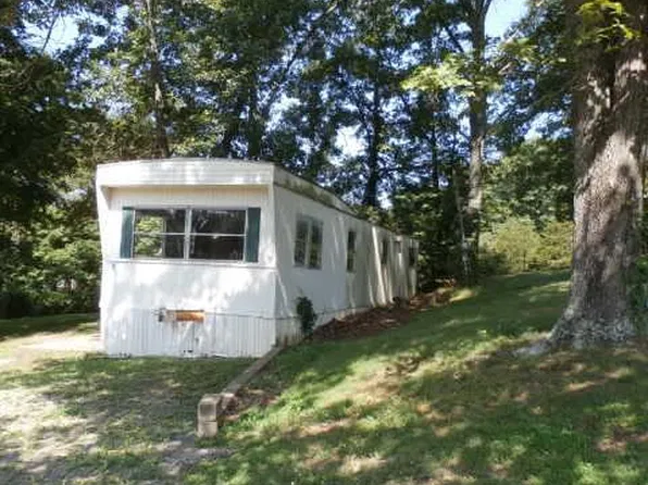 615 Falling Spring Rd, Radcliff, KY