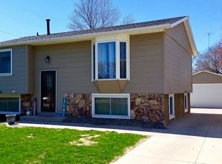 2219 5th Ave, Sterling, IL 61081